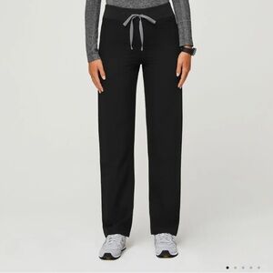 PERFECT Figs Black Livingston Scrub Pants